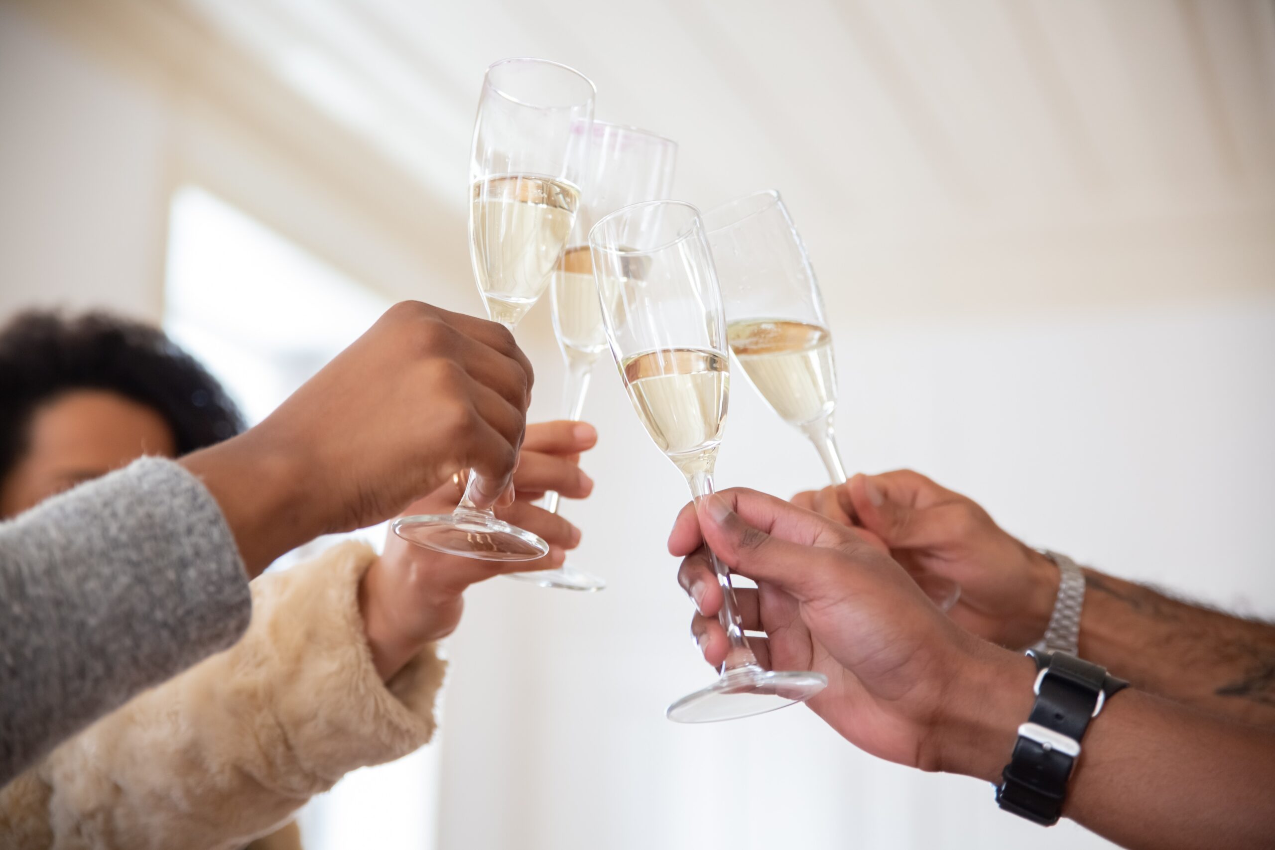 5 Champagnes and Sparkling Wines You Need to Try!